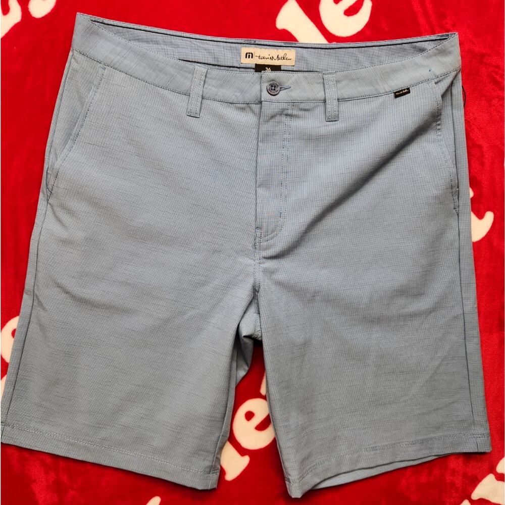 TravisMathew Golf Shorts Men’s Size 36 Blue Performance Stretch Casual Flat... - Picture 1 of 7